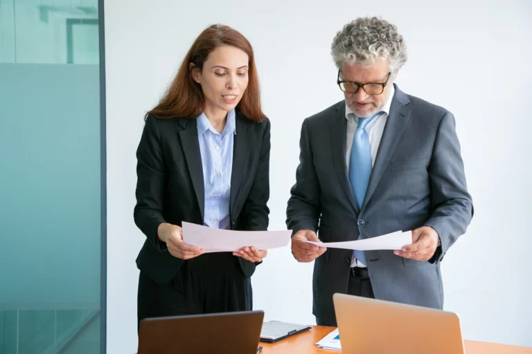 Business Litigation When and How to File a Lawsuit